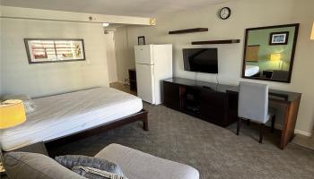 445 Seaside Ave Honolulu - Rental - photo 5 of 25