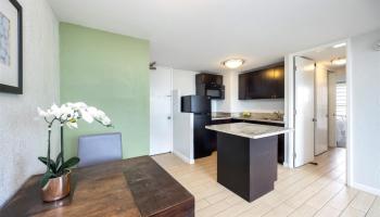 Island Colony condo # 1921, Honolulu, Hawaii - photo 5 of 16