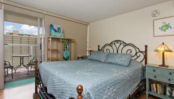 Island Colony condo # 2001, Honolulu, Hawaii - photo 5 of 14 Island Colony condo # 2001, Honolulu, Hawaii - photo 5 of 14