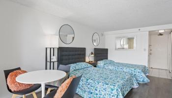 445 Seaside Ave Honolulu - Rental - photo 4 of 18