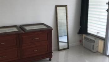 445 Seaside Ave Honolulu - Rental - photo 5 of 19