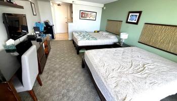 Island Colony condo # 2406, Honolulu, Hawaii - photo 4 of 13