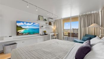 Island Colony condo # 2415, Honolulu, Hawaii - photo 1 of 25