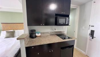 Island Colony condo # 2519, Honolulu, Hawaii - photo 6 of 18