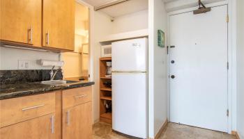 445 Seaside Ave Honolulu - Rental - photo 6 of 17