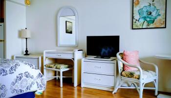 445 Seaside Ave Honolulu - Rental - photo 6 of 13