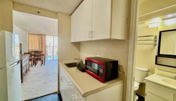 Island Colony condo # 3916, Honolulu, Hawaii - photo 4 of 21