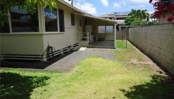 445 Ulupaina Street Kailua - Rental - photo 5 of 12 445 Ulupaina Street Kailua - Rental - photo 5 of 12