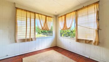 44-741 Malulani Street Mikiola, Kaneohe home - photo 5 of 24