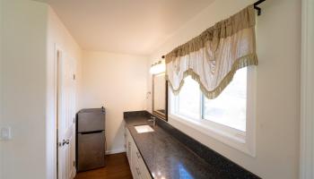 4494 Sierra Dr Honolulu - Rental - photo 6 of 11