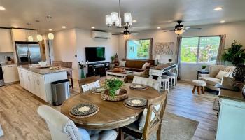 451  Lanae Way Coconut Grove, Kailua home - photo 3 of 25