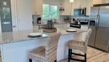 451  Lanae Way Coconut Grove, Kailua home - photo 4 of 25