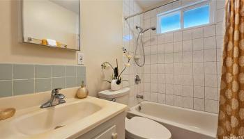 45-1016/45-1016A  Anoi Road Halekauwila, Kaneohe home - photo 6 of 11