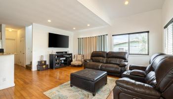 45-107  Waikalua Rd Waikalua, Kaneohe home - photo 3 of 25