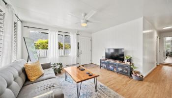 453  Ulupaina Street Coconut Grove, Kailua home - photo 3 of 21