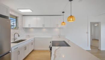 Cliff View Terrace condo # 204, Kaneohe, Hawaii - photo 5 of 25