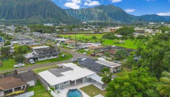 45-343  Namoku Street Pikoiloa, Kaneohe home - photo 2 of 25