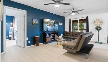 Associa townhouse # 34, Kaneohe, Hawaii - photo 2 of 22