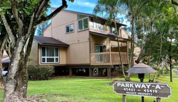 Parkway A condo # 32, Kaneohe, Hawaii - photo 1 of 13