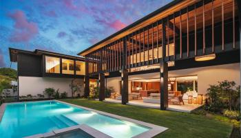 4543  Aukai Ave Kahala Area, Diamond Head home - photo 2 of 25