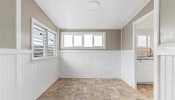 45-588  Keaahala Road Halekauwila, Kaneohe home - photo 6 of 23