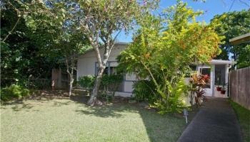 45-641A Apapane St Keapuka, Kaneohe home - photo 1 of 18 45-641A Apapane St Keapuka, Kaneohe home - photo 1 of 18