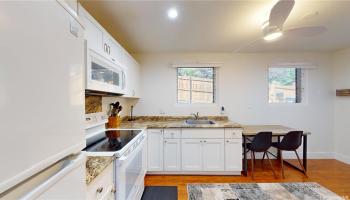 4566 Sierra Drive Honolulu - Rental - photo 3 of 23