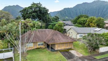 46-180  Kalali Place Haiku Park, Kaneohe home - photo 2 of 15