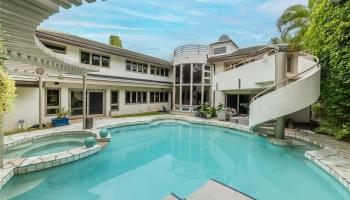 4640  Aukai Ave Kahala Area,  home - photo 1 of 25