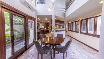 4640  Aukai Ave Kahala Area, Diamond Head home - photo 6 of 25