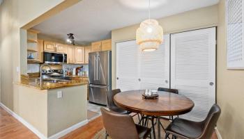 Crosspointe condo # 11W, Honolulu, Hawaii - photo 3 of 20