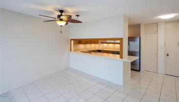 469 Ena Rd Honolulu - Rental - photo 6 of 21