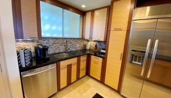 469 Ena Road Honolulu - Rental - photo 2 of 25 469 Ena Road Honolulu - Rental - photo 2 of 25