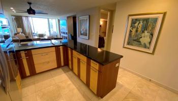 469 Ena Road Honolulu - Rental - photo 3 of 25 469 Ena Road Honolulu - Rental - photo 3 of 25