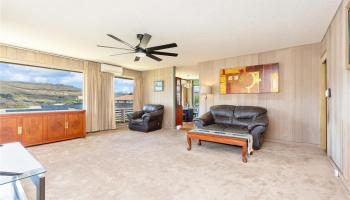 4692  Likini Street Salt Lake, Honolulu home - photo 2 of 21