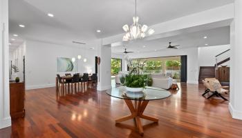 47  Kaapuni Drive Beachside, Kailua home - photo 5 of 25