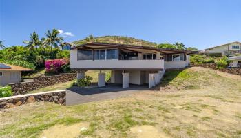 47  Poipu Drive Koko Kai, Hawaii Kai home - photo 5 of 25
