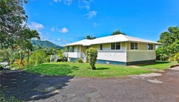 47-352 Mahakea Rd Kaalaea, Kaneohe home - photo 1 of 10 47-352 Mahakea Rd Kaalaea, Kaneohe home - photo 1 of 10