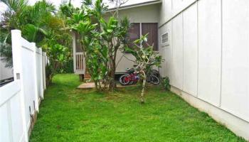 47-370 Kapehe St Valley Estates, Kaneohe home - photo 4 of 6 47-370 Kapehe St Valley Estates, Kaneohe home - photo 4 of 6