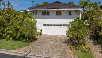 4745 Aukai Ave Honolulu - Multi-family - photo 5 of 25