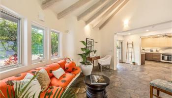 4745 Aukai Ave Honolulu - Multi-family - photo 6 of 25