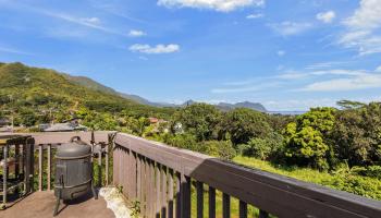 47-483  Pakai Place Ahuimanu Area, Kaneohe home - photo 4 of 24