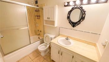 Atkinson Plaza condo # 1410, Honolulu, Hawaii - photo 3 of 8