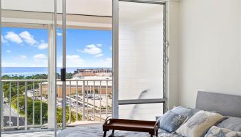 Atkinson Plaza condo # 1702, Honolulu, Hawaii - photo 1 of 1