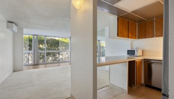 Atkinson Plaza condo # 601, Honolulu, Hawaii - photo 2 of 25