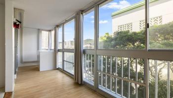 Atkinson Plaza condo # 601, Honolulu, Hawaii - photo 6 of 25