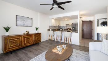 Atkinson Plaza condo # 608, Honolulu, Hawaii - photo 5 of 19