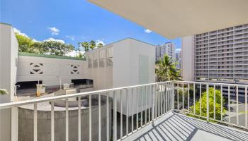 Atkinson Plaza condo # 709, Honolulu, Hawaii - photo 6 of 24