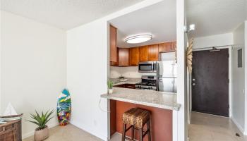 Atkinson Plaza condo # 709, Honolulu, Hawaii - photo 5 of 24
