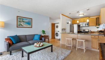 Atkinson Plaza condo # 807, Honolulu, Hawaii - photo 3 of 23